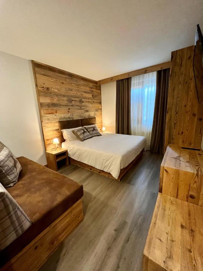 Hotel Da Franco E Adriana Pieve Di Ledro Eksteriør bilde