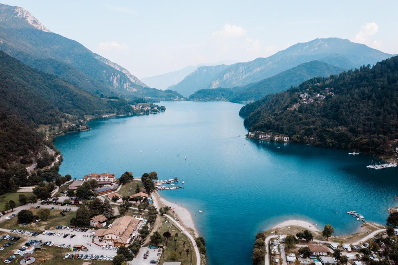 Hotel Da Franco E Adriana Pieve Di Ledro Eksteriør bilde