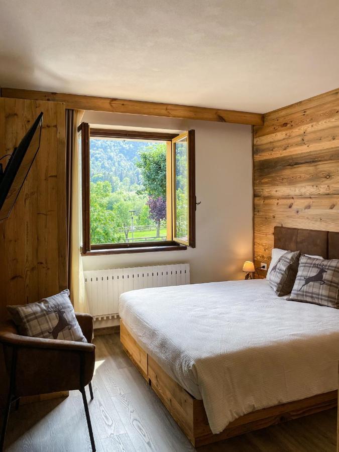 Hotel Da Franco E Adriana Pieve Di Ledro Eksteriør bilde